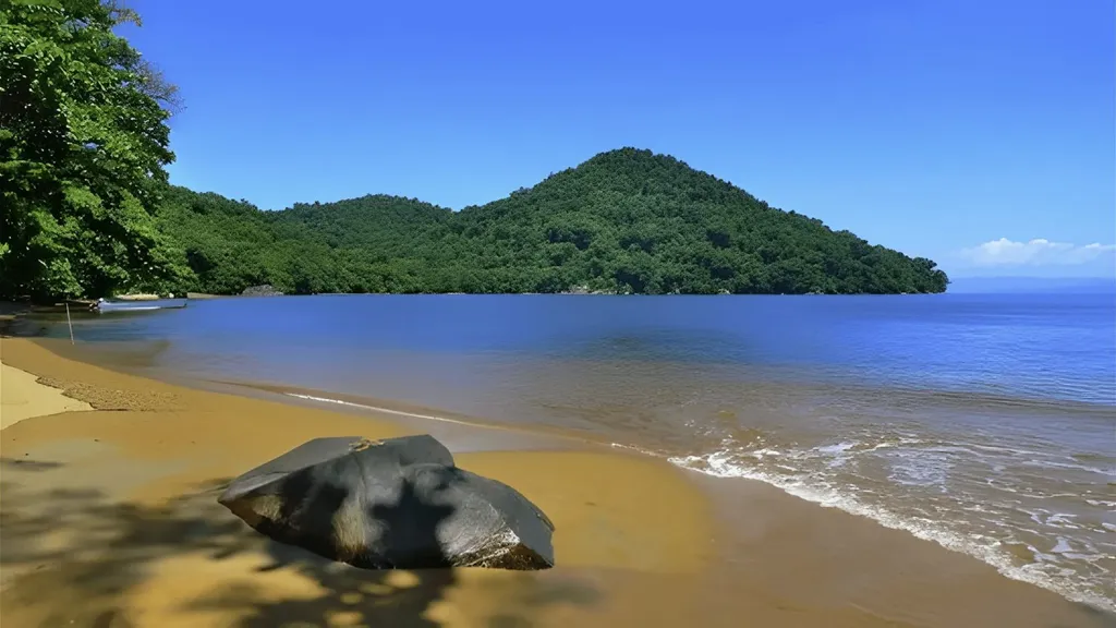 La baie d'Antongil à Maroantsetra